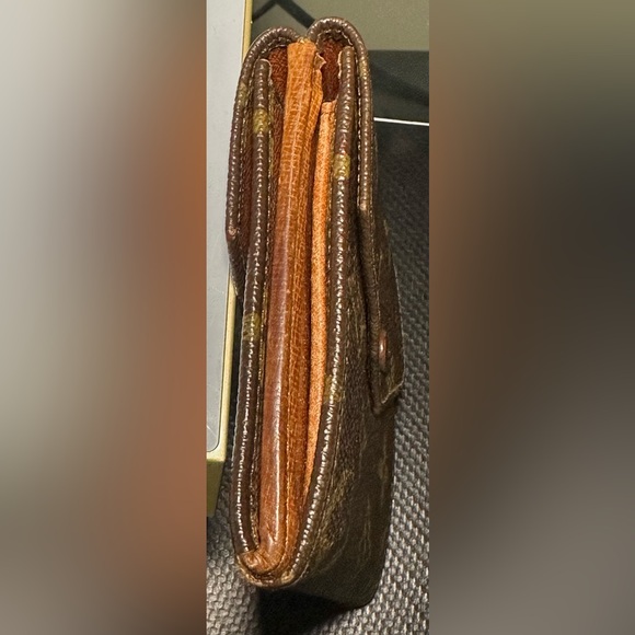 Louis Vuitton Brown Monogram Wallet - Picture 6 of 10